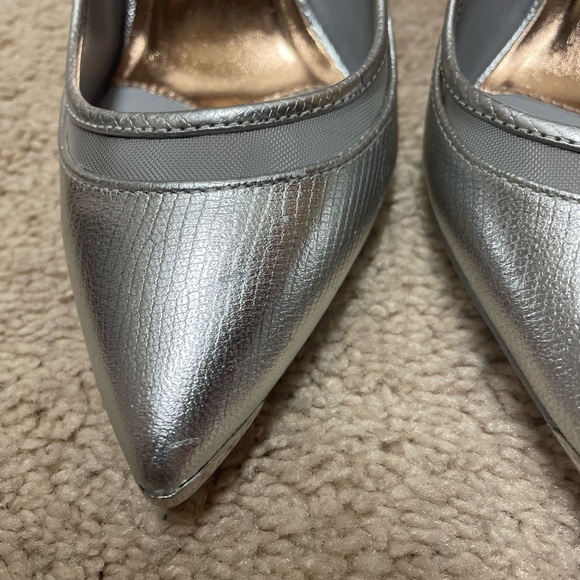 Clancyl Pump - Picture 3 of 12